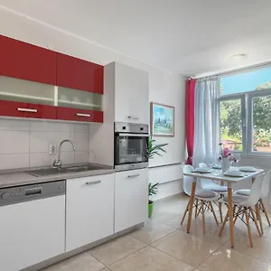 Apartment M & M Pula