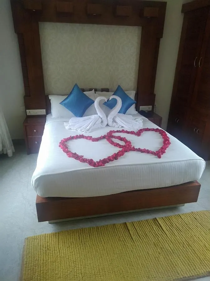 Hotel Monsoon Grande Munnar
